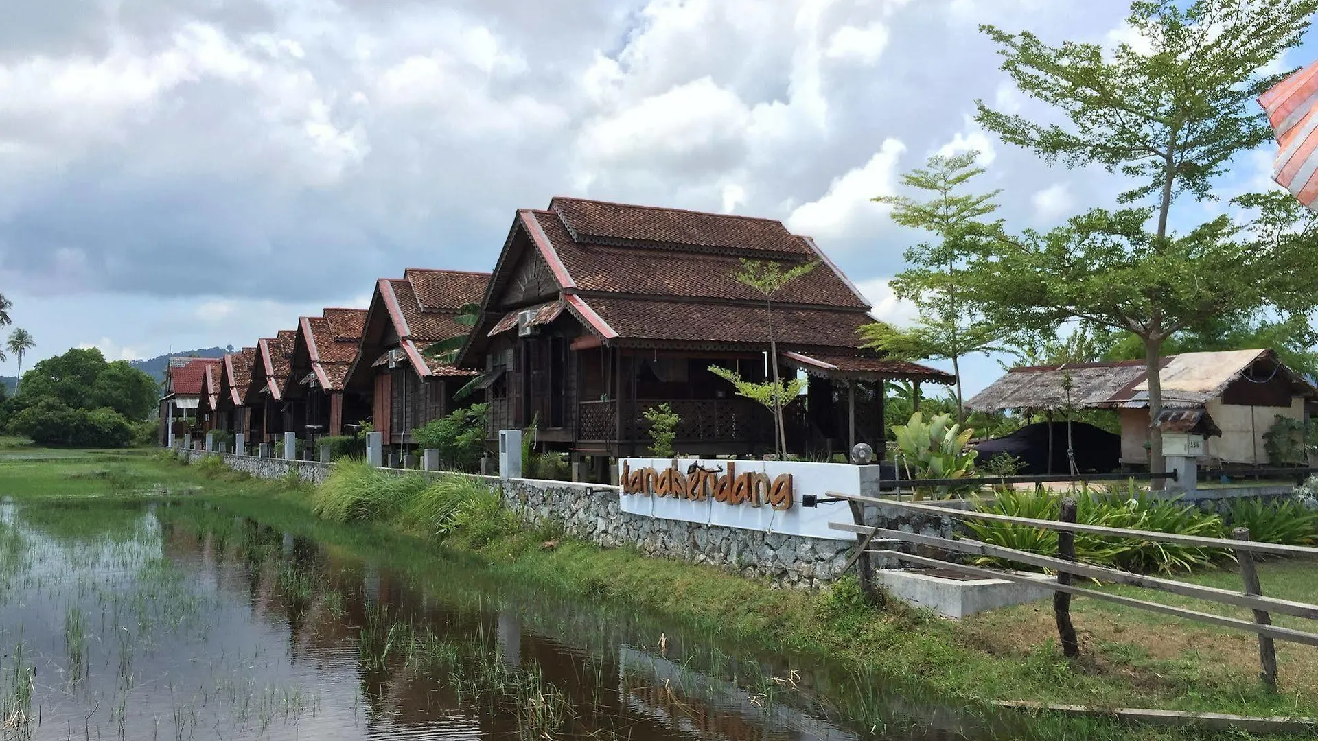 Hotel Tanabendang Banglos Langkawi